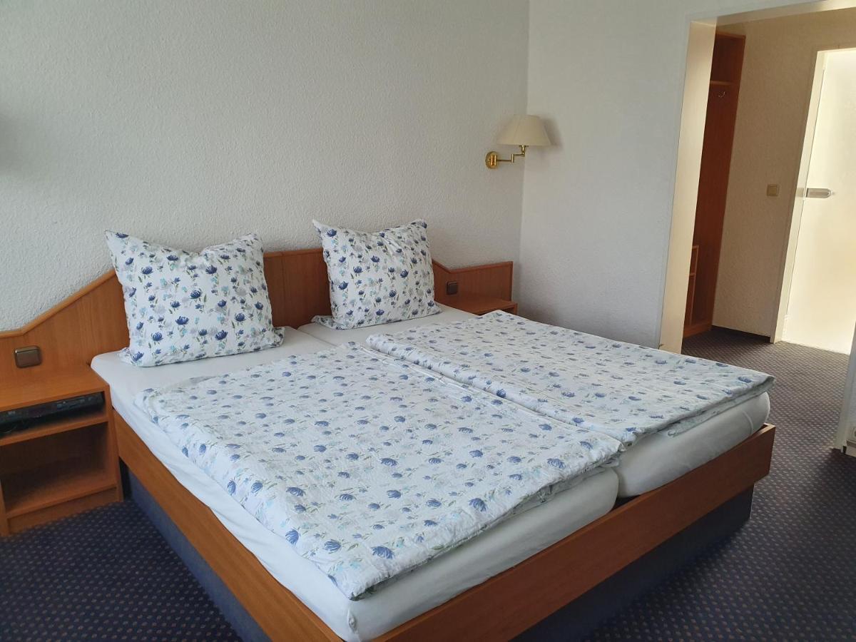 Hotel Pension Stoertebeker Biendorf Экстерьер фото